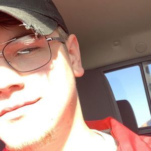 Meet your Posher, Ray